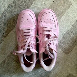 Nike Pink Air Force Fontanka